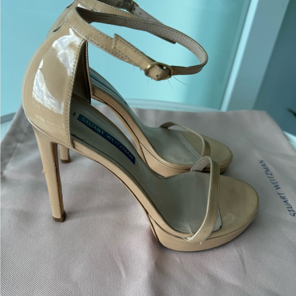 Stuart Weitzman Nudist Heel - Nude Patent Size 7.5 *fits like size 8*